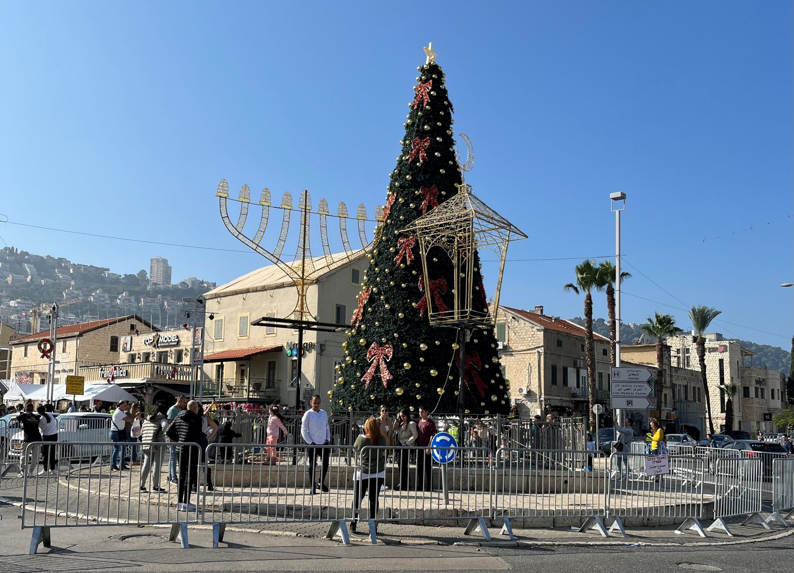 שלושת הדתות